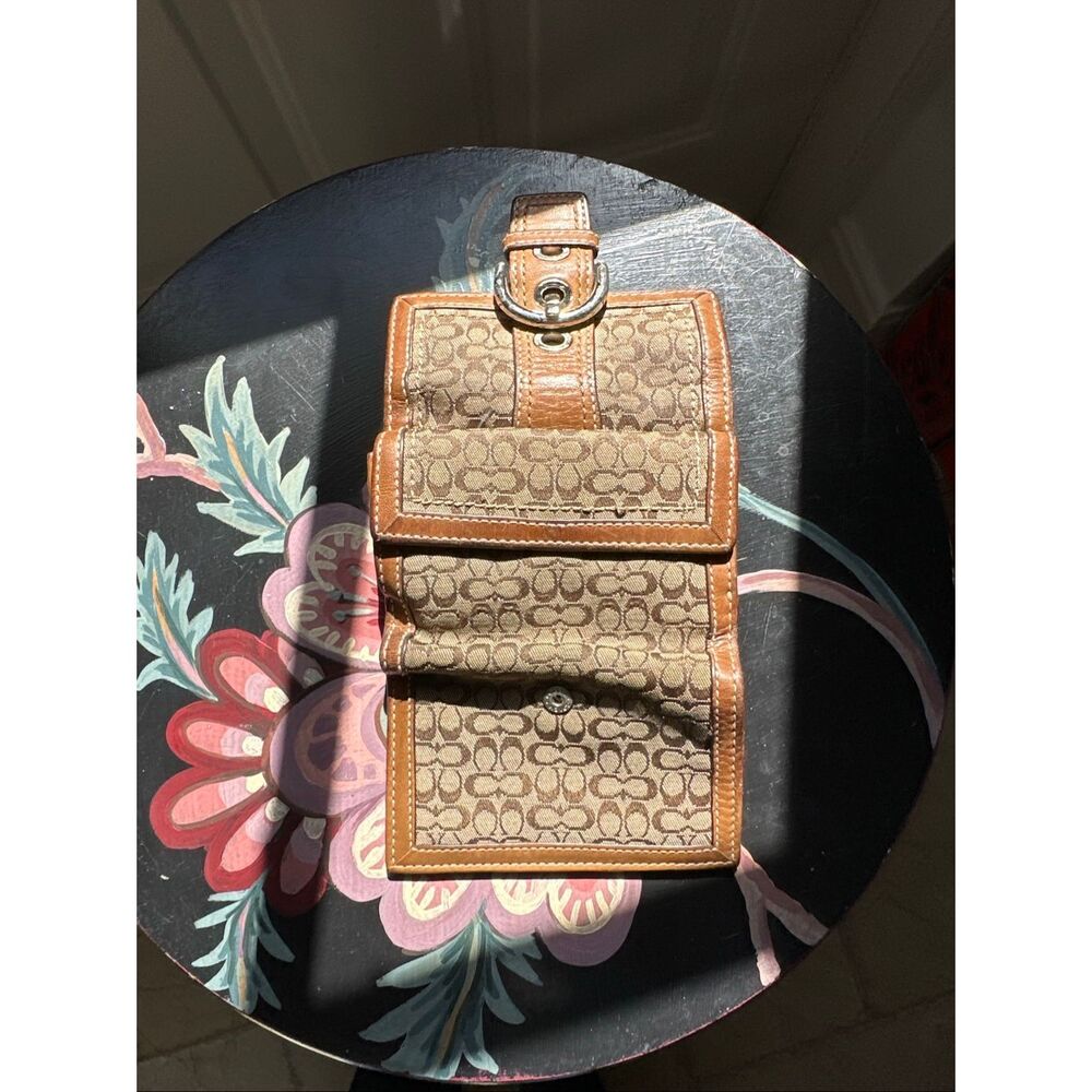 Brown Monogram Snap Wallet | Compact Bifold | Des… - image 3